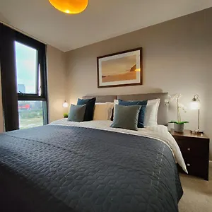 https://luxury-city-centre-2-bedroom-apartment.yorkshirehotels.net