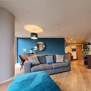 https://luxury-city-centre-2-bedroom-apartment.yorkshirehotels.net