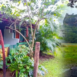 https://bandula-home-stay.kandyhotelsnow.com
