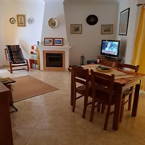 https://alvor-ap-condomnio-com-piscina.hotelaalgarve.com