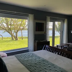 The Cosy By The Shore Galway